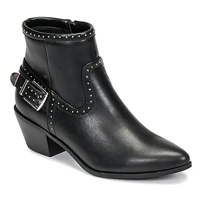 Only TOBIO-7 PU STUD BOOT women's Low Ankle Boots in Black