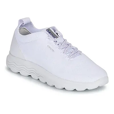 Geox D SPHERICA A women's Shoes (Trainers) in White