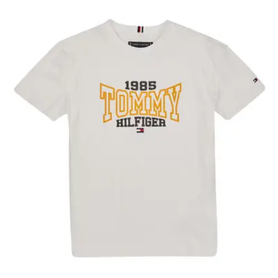 Tommy Hilfiger TOMMY 1985 VARSITY TEE S/S boys's Children's T shirt in White