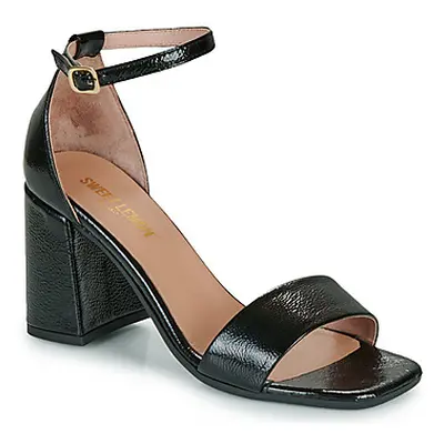 Sweet Lemon UNICA women's Sandals in Black