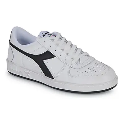 Diadora MAGIC BASKET LOW ICONA women's Shoes (Trainers) in White