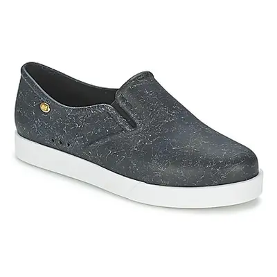 Mel KICK women's Slip-ons (Shoes) in Black