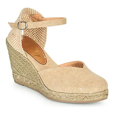 Betty London NEIAFU women's Espadrilles / Casual Shoes in Beige