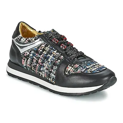 Lola Espeleta SPHINKS women's Shoes (Trainers) in Multicolour