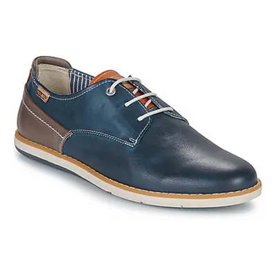 Pikolinos JUCAR men's Casual Shoes in Marine