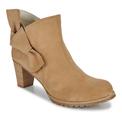 So Size DALILA women's Low Ankle Boots in Beige