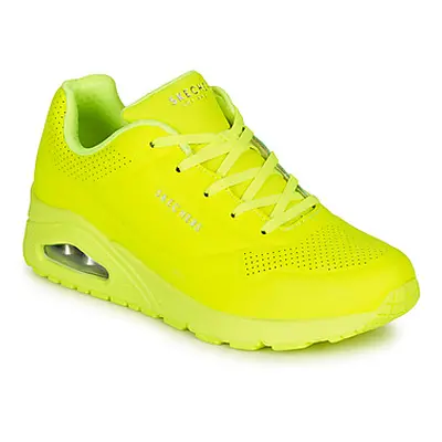 Skechers UNO NIGHT SHADES women's Shoes (Trainers) in Yellow