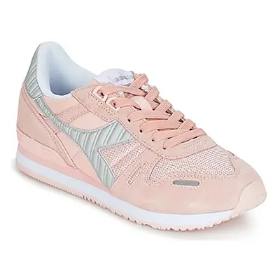 Diadora TITAN II W women's Shoes (Trainers) in Pink