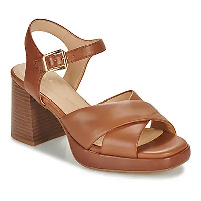 Clarks RITZY 75 RAE women's Sandals in Brown