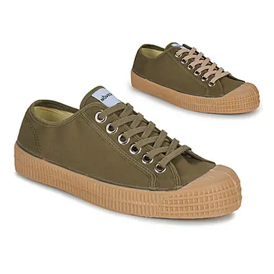 Novesta STAR MASTER men's Shoes (Trainers) in Kaki