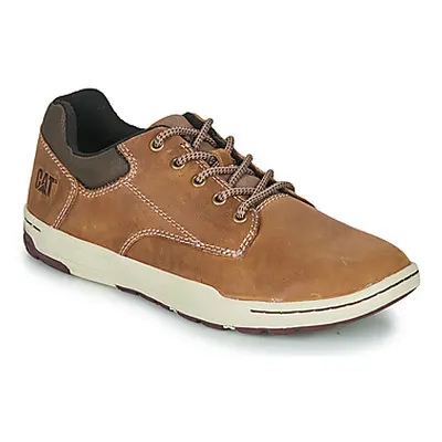 Caterpillar Colfax men's Shoes (Trainers) in Brown