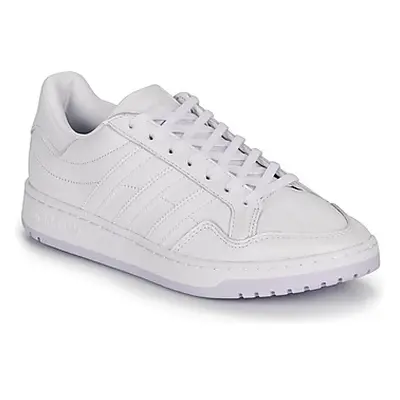 Adidas MODERN 80 EUR COURT W women's Shoes (Trainers) in White