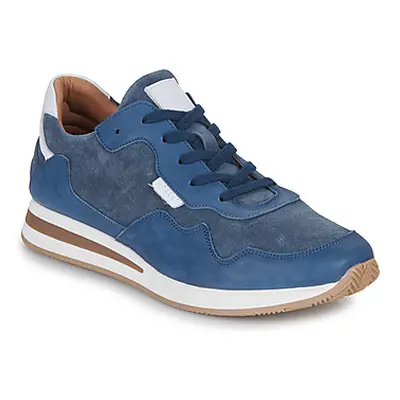 Pellet SENNA men's Shoes (Trainers) in Marine