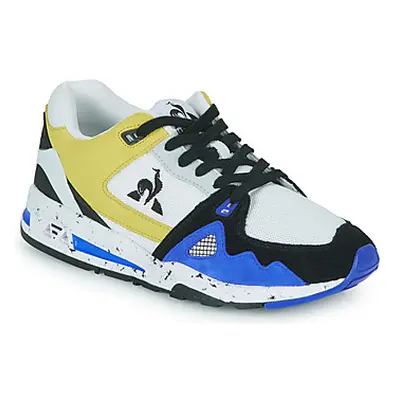 Le Coq Sportif LCS R1000 NINETIES men's Shoes (Trainers) in Multicolour