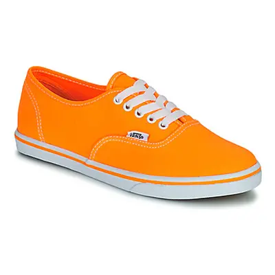 Vans AUTHENTIC LO PRO women's Shoes (Trainers) in Orange