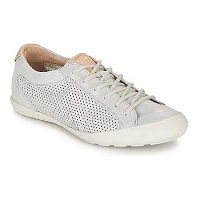 Palladium GRACIEUSE ALX women's Shoes (Trainers) in Silver