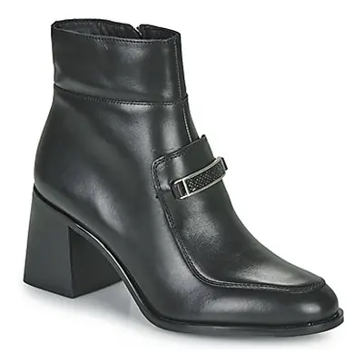 Karston VIENA women's Low Ankle Boots in Black