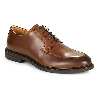 Carlington LOUIS men's Casual Shoes in Brown