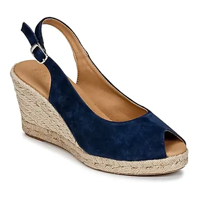 Betty London INANI women's Espadrilles / Casual Shoes in Blue