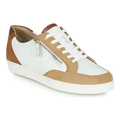 Tamaris NADIA women's Shoes (Trainers) in White