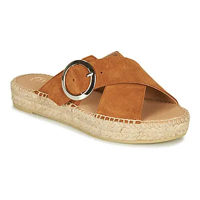 Betty London MARIZETTE women's Espadrilles / Casual Shoes in Brown