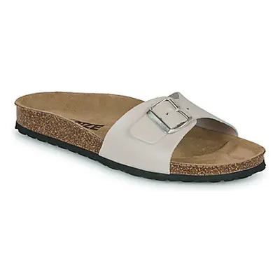 So Size AMMA women's Mules / Casual Shoes in Beige