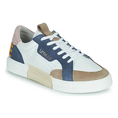 Un Matin d'Eté BRIE women's Shoes (Trainers) in Blue