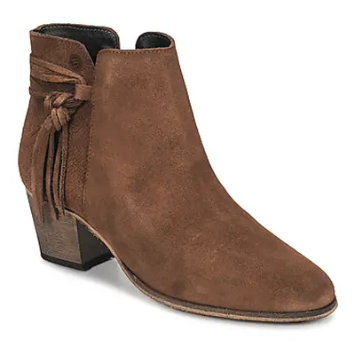 Betty London HEIDI women's Low Ankle Boots in Brown