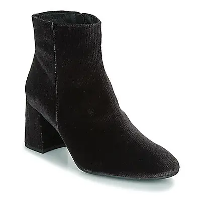 Fericelli LENITA women's Low Ankle Boots in Black