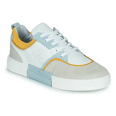 Un Matin d'Eté BILLIE women's Shoes (Trainers) in Yellow