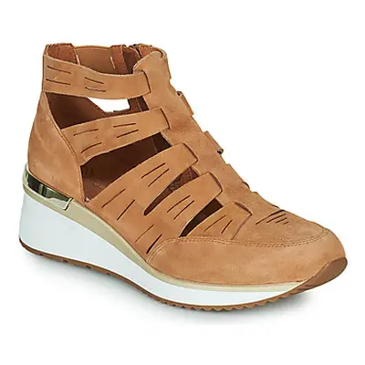 Mam'Zelle Vacano women's Shoes (High-top Trainers) in Brown