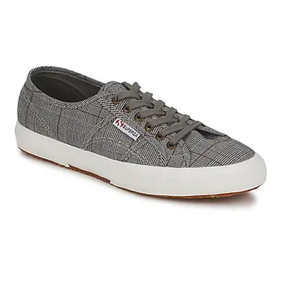 Superga 2750 men's Shoes (Trainers) in Grey