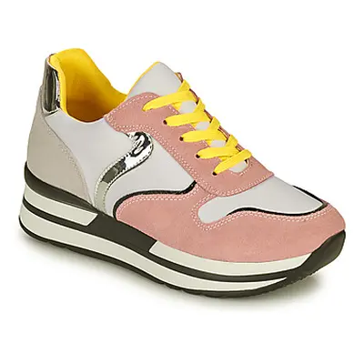 Elue par nous JORONA women's Shoes (Trainers) in Pink