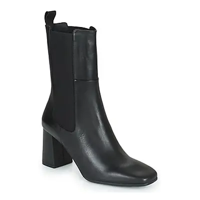 Betty London PASTILLE women's Low Ankle Boots in Black