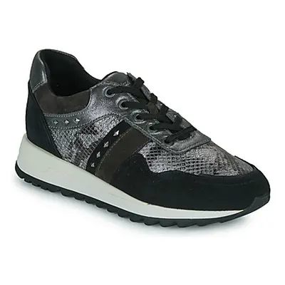 Geox D TABELYA A women's Shoes (Trainers) in Grey