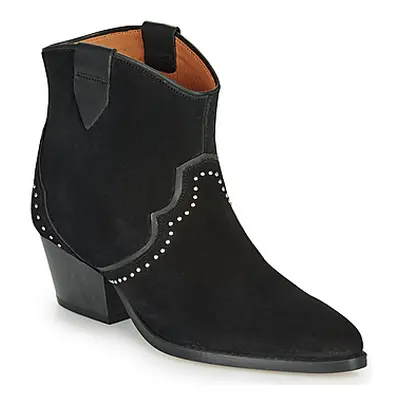 Betty London LOUELLA women's Low Ankle Boots in Black