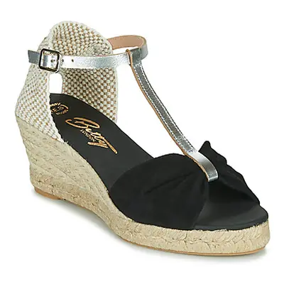 Betty London OREINOA women's Espadrilles / Casual Shoes in Black