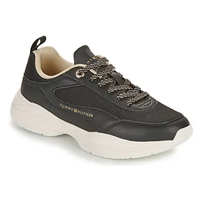 Tommy Hilfiger CHUNKY RUNNER women's Shoes (Trainers) in Black