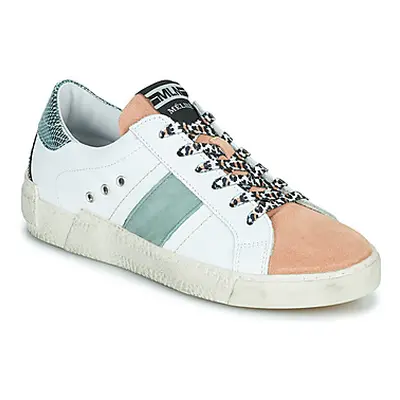 Meline NKC166 women's Shoes (Trainers) in White