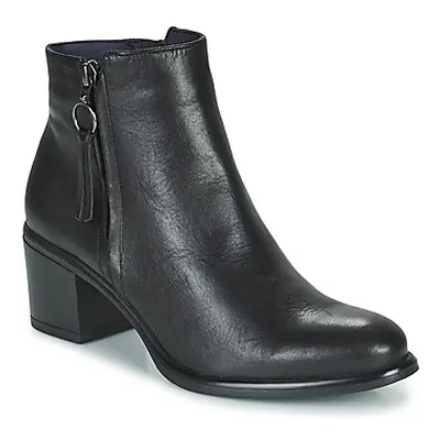 Dorking LEXI women's Low Ankle Boots in Black