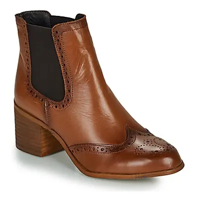 Betty London LARISSA women's Low Ankle Boots in Brown