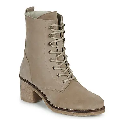 Betty London LATIFFA women's Low Ankle Boots in Beige