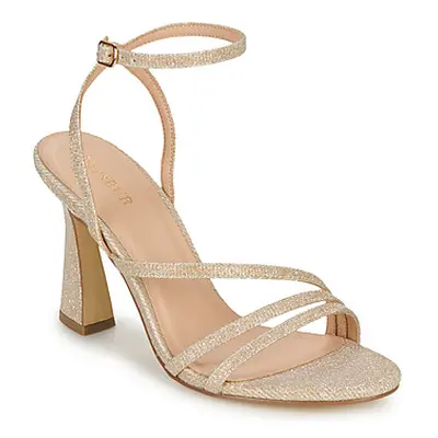 Menbur 24083 women's Sandals in Gold