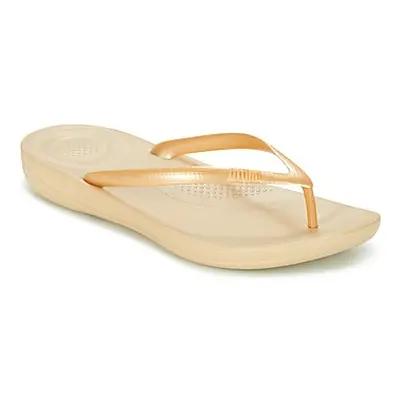 FitFlop IQUSHION ERGONOMIC FLIP-FLOPS women's Flip flops / Sandals (Shoes) in Gold