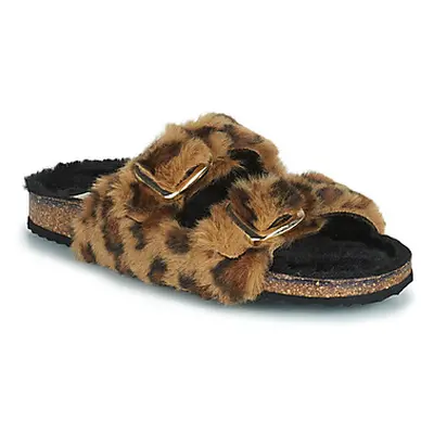 Geox D BRIONIA A women's Slippers in Black