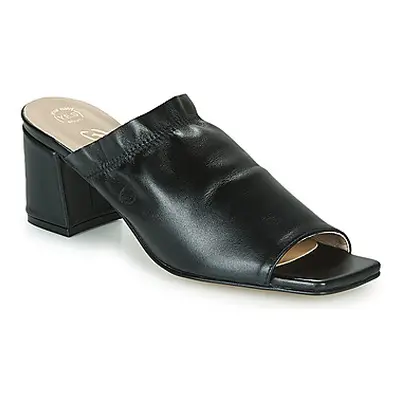 Betty London MIRTO women's Mules / Casual Shoes in Black