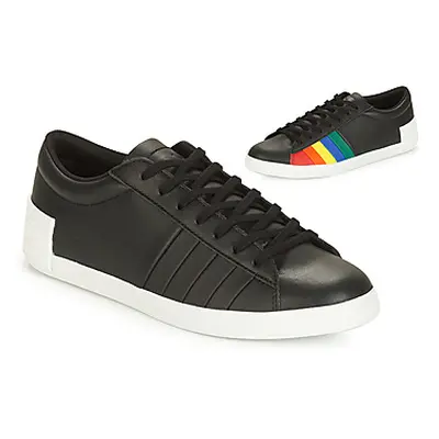 Le Coq Sportif FLAG women's Shoes (Trainers) in Black