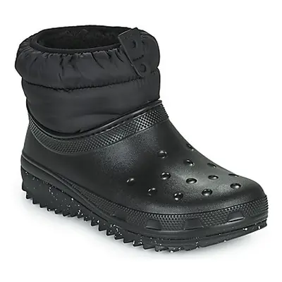 Crocs CLASSIC NEO PUFF SHORTY BOOT W women's Snow boots in Black