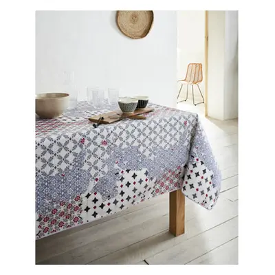 Nydel MONTENA 's Tablecloth in Red