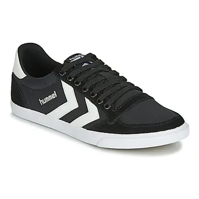 Hummel SLIMMER STADIL LOW women's Shoes (Trainers) in Black